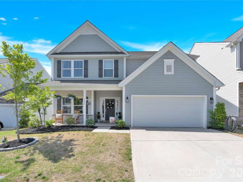 3153 Pinehills Way, Mount Holly, NC 28120.  MLS# CAR4360789, YatesRealty ID 30702. 3153 Pinehills Way