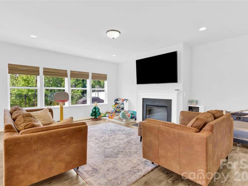 3153 Pinehills Way, Mount Holly, NC 28120.  MLS# CAR4360789, YatesRealty ID 30702. Living Room