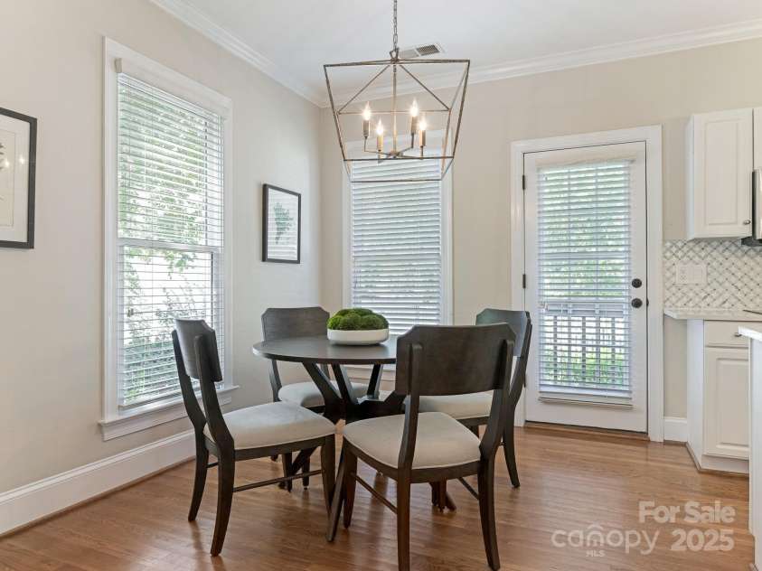 2617 Greyabby Court, Charlotte, NC 28270.  MLS# CAR4282748, YatesRealty ID 30704. Breakfast area