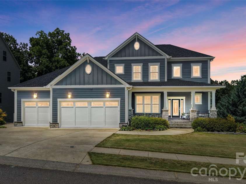 328 Calming Way, Tega Cay, SC 29708.  MLS# CAR4391141, YatesRealty ID 30704. 