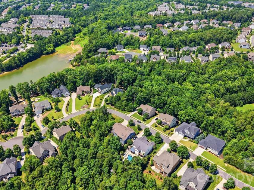 328 Calming Way, Tega Cay, SC 29708.  MLS# CAR4391141, YatesRealty ID 30704. 