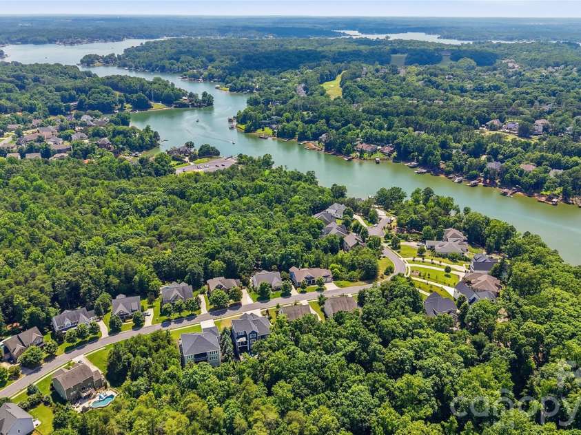 328 Calming Way, Tega Cay, SC 29708.  MLS# CAR4391141, YatesRealty ID 30704. 