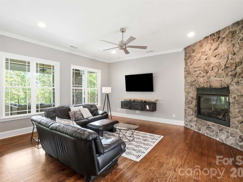 328 Calming Way, Tega Cay, SC 29708.  MLS# CAR4391141, YatesRealty ID 30704. 