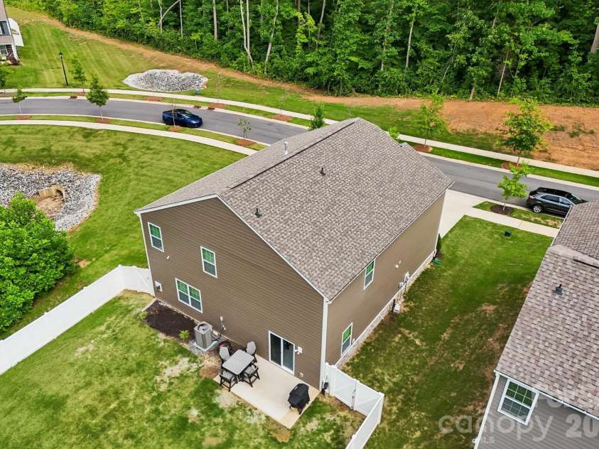 3631 Azalea Ridge Drive, Mount Holly, NC 28120.  MLS# CAR4392256, YatesRealty ID 30705. 