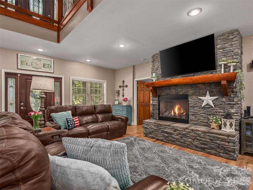 148 Campbell Creek Road, Maggie Valley, NC 28751.  MLS# CAR4393673, YatesRealty ID 30706. 