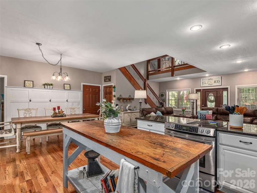 148 Campbell Creek Road, Maggie Valley, NC 28751.  MLS# CAR4393673, YatesRealty ID 30706. 