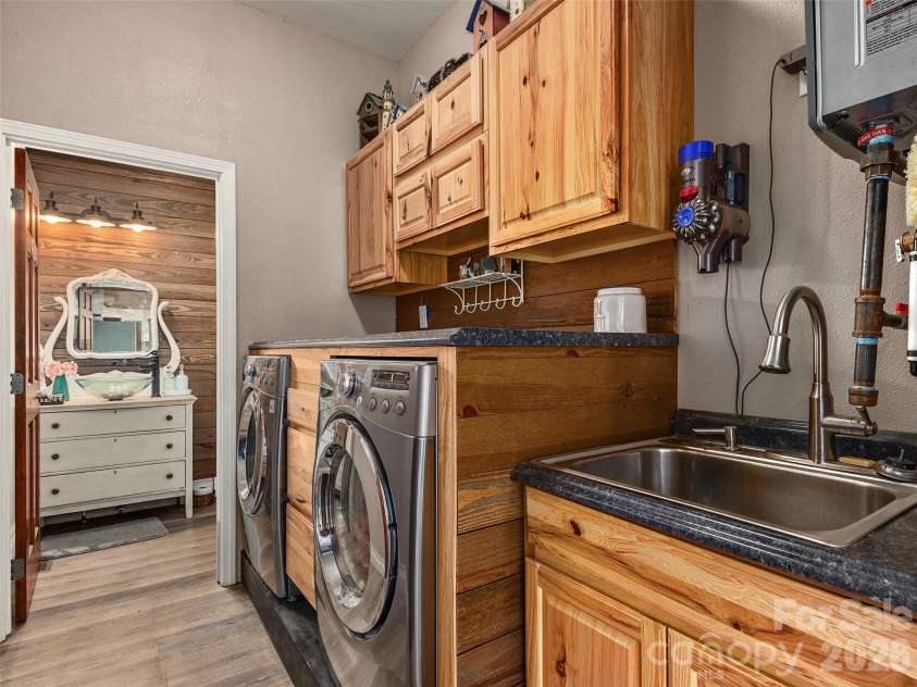 148 Campbell Creek Road, Maggie Valley, NC 28751.  MLS# CAR4393673, YatesRealty ID 30706. 