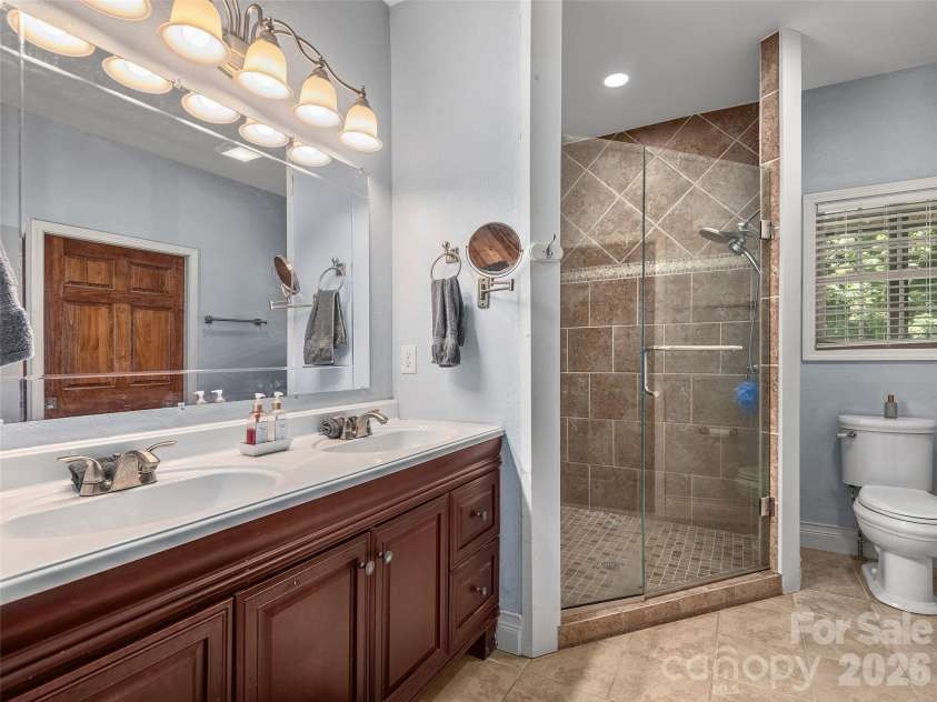 148 Campbell Creek Road, Maggie Valley, NC 28751.  MLS# CAR4393673, YatesRealty ID 30706. 