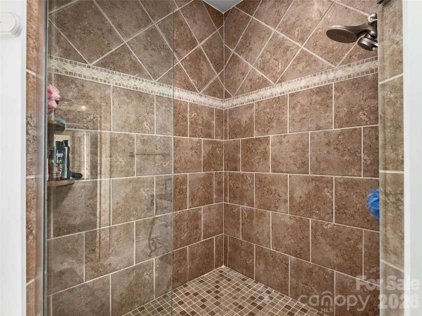 148 Campbell Creek Road, Maggie Valley, NC 28751.  MLS# CAR4393673, YatesRealty ID 30706. 