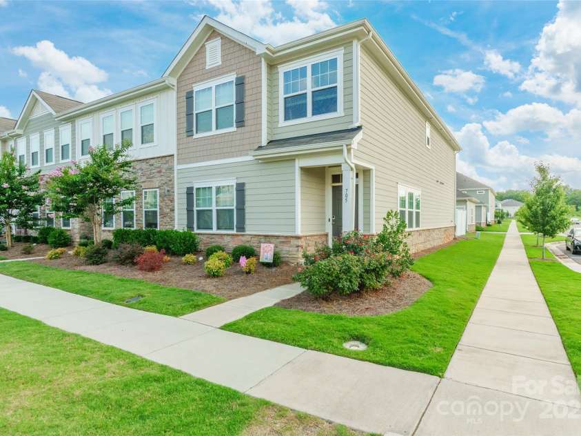 705 Sagecroft Lane, Indian Trail, NC 28079.  MLS# CAR4282619, YatesRealty ID 30706. 