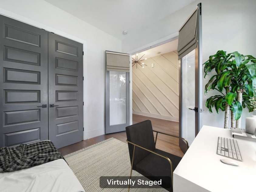 1813 Kenwood Avenue, Charlotte, NC 28205.  MLS# CAR4284001, YatesRealty ID 30707. 