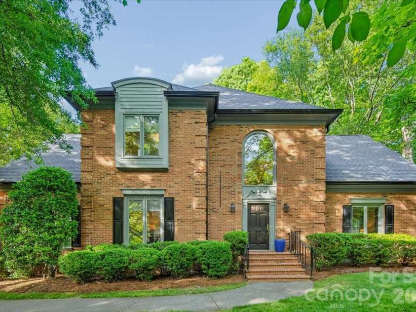 5631 Colony Road, Charlotte, NC 28226.  MLS# CAR4379598, YatesRealty ID 30708. 