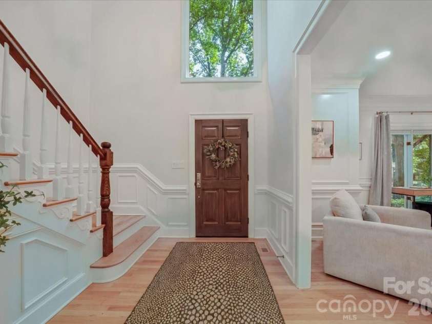 5631 Colony Road, Charlotte, NC 28226.  MLS# CAR4379598, YatesRealty ID 30708. 