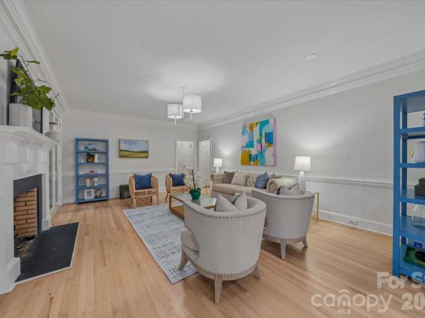 5631 Colony Road, Charlotte, NC 28226.  MLS# CAR4379598, YatesRealty ID 30708. 