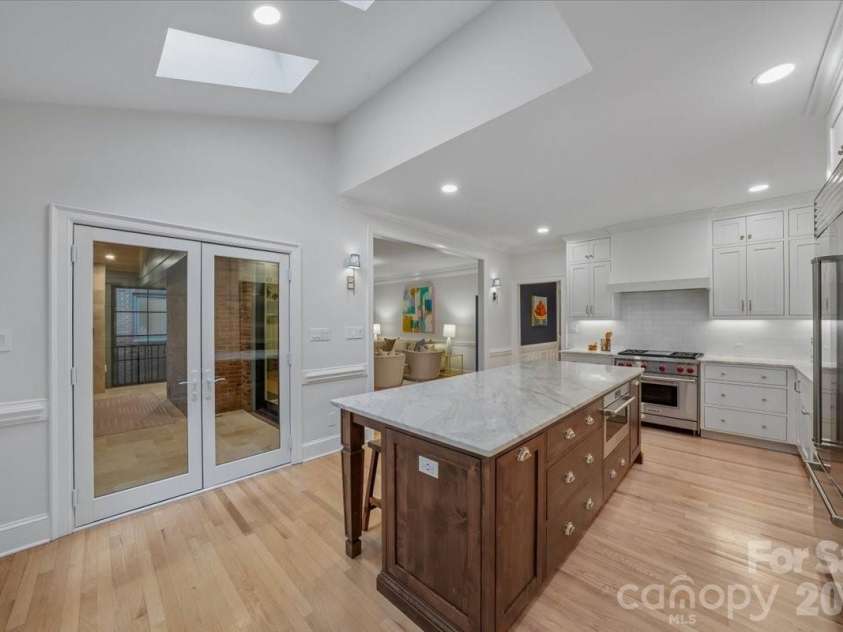 5631 Colony Road, Charlotte, NC 28226.  MLS# CAR4379598, YatesRealty ID 30708. 