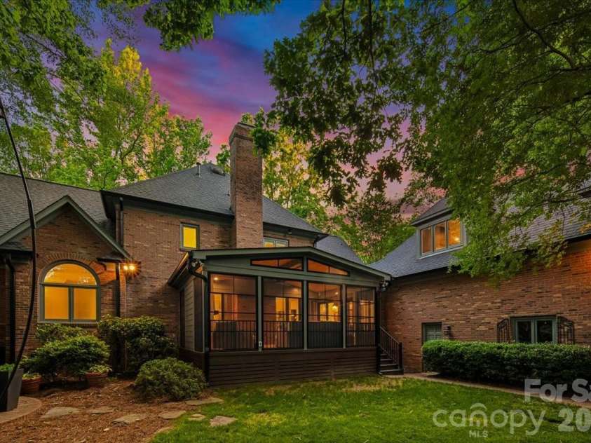 5631 Colony Road, Charlotte, NC 28226.  MLS# CAR4379598, YatesRealty ID 30708. 
