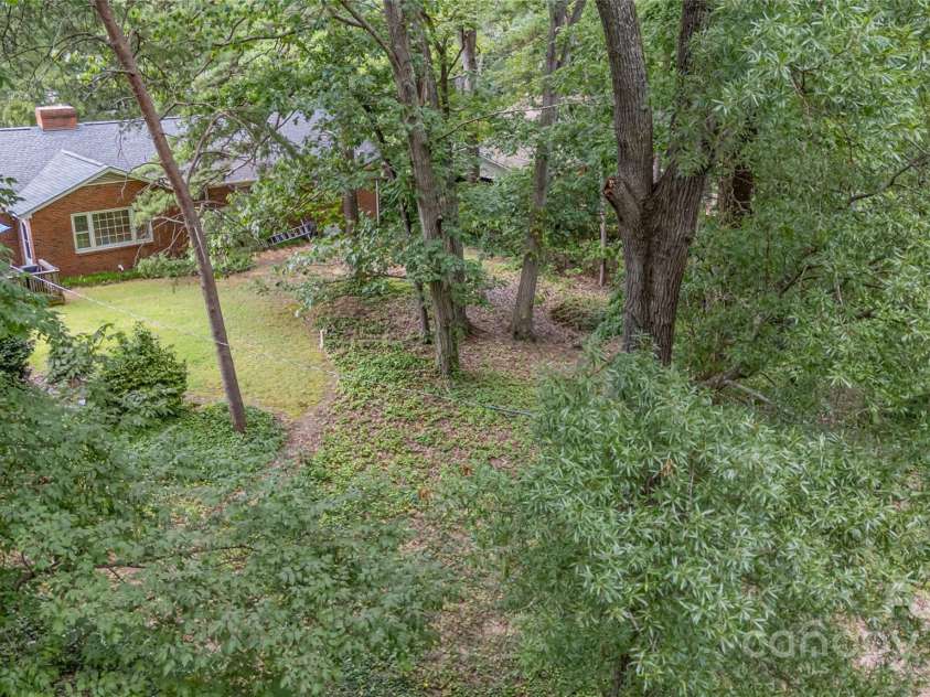 1210 Shady Bluff Drive, Charlotte, NC 28211.  MLS# CAR4280604, YatesRealty ID 30709. Aerial