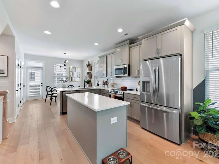 316 Turner Avenue, Charlotte, NC 28208.  MLS# CAR4253403, YatesRealty ID 3071. 