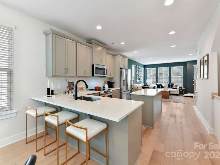 316 Turner Avenue, Charlotte, NC 28208.  MLS# CAR4253403, YatesRealty ID 3071. 