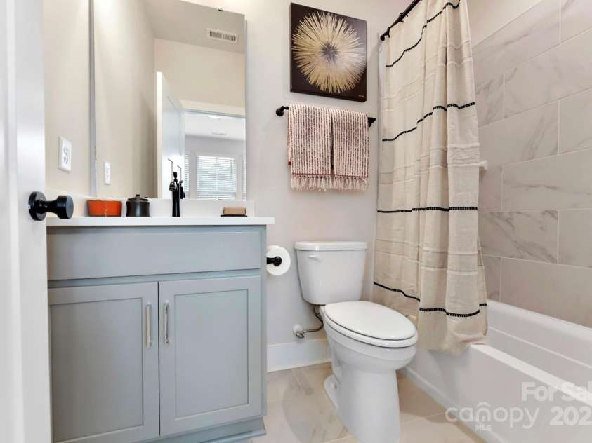 316 Turner Avenue, Charlotte, NC 28208.  MLS# CAR4253403, YatesRealty ID 3071. 