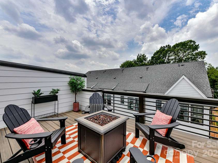 316 Turner Avenue, Charlotte, NC 28208.  MLS# CAR4253403, YatesRealty ID 3071. 