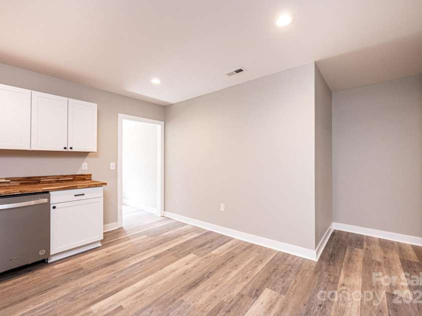 4221 Maiden Road, Maiden, NC 28650.  MLS# CAR4234275, YatesRealty ID 3071. 