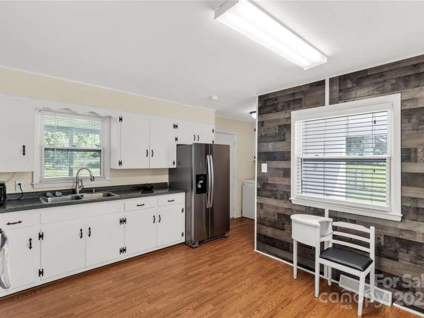 1156 Suttle Road, Lancaster, SC 29720.  MLS# CAR4309265, YatesRealty ID 30710. 