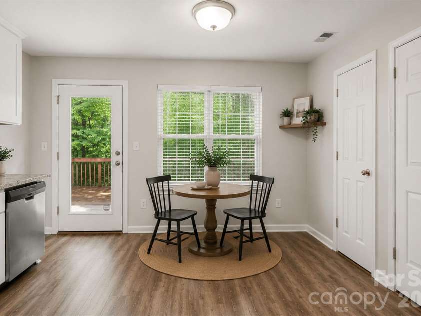 705 Pawley Drive, Charlotte, NC 28214.  MLS# CAR4383545, YatesRealty ID 30710. 