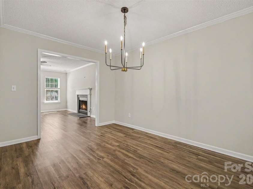 705 Pawley Drive, Charlotte, NC 28214.  MLS# CAR4383545, YatesRealty ID 30710. 