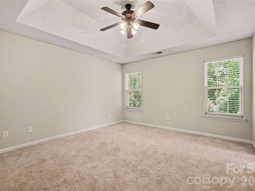 705 Pawley Drive, Charlotte, NC 28214.  MLS# CAR4383545, YatesRealty ID 30710. 