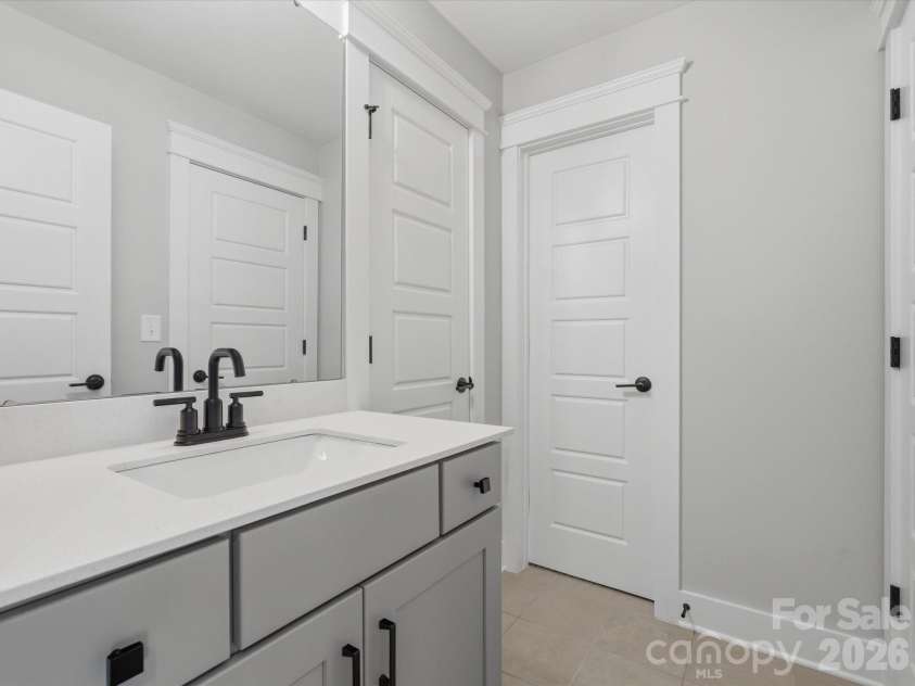 852 Yucatan Drive, Waxhaw, NC 28173.  MLS# CAR4381721, YatesRealty ID 30712. 