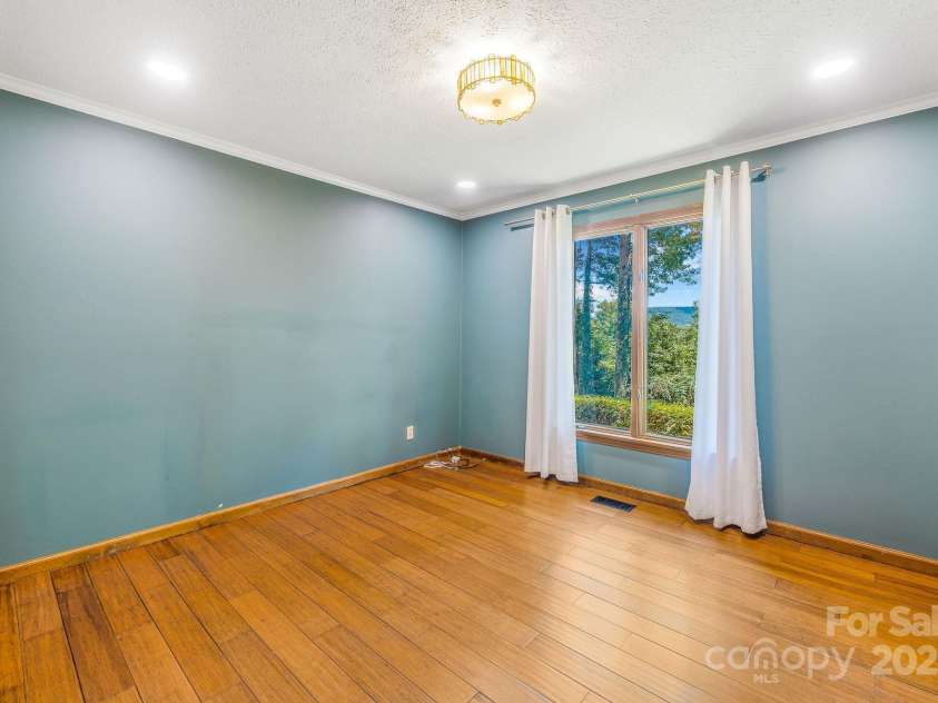 119 Yardley Court, Hendersonville, NC 28739.  MLS# CAR4285424, YatesRealty ID 30713. Bedroom #2