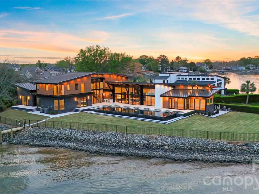 22554 John Gamble Road, Cornelius, NC 28031.  MLS# CAR4388658, YatesRealty ID 30713. 