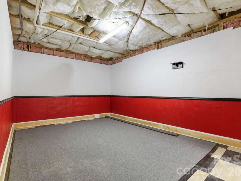 120 Scanlon Road, Mooresville, NC 28115.  MLS# CAR4381391, YatesRealty ID 30714. 