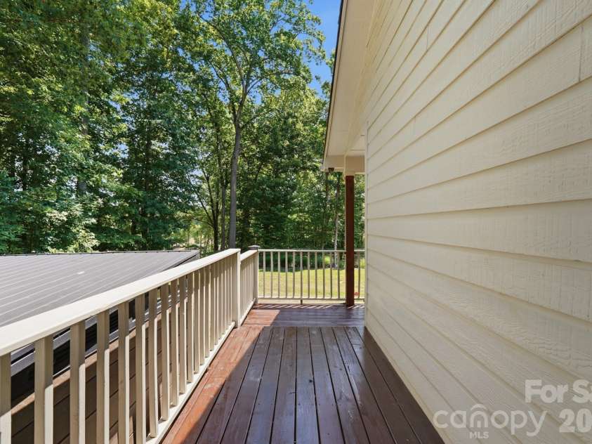 3673 Dockside Lane, Sherrills Ford, NC 28673.  MLS# CAR4384582, YatesRealty ID 30715. 