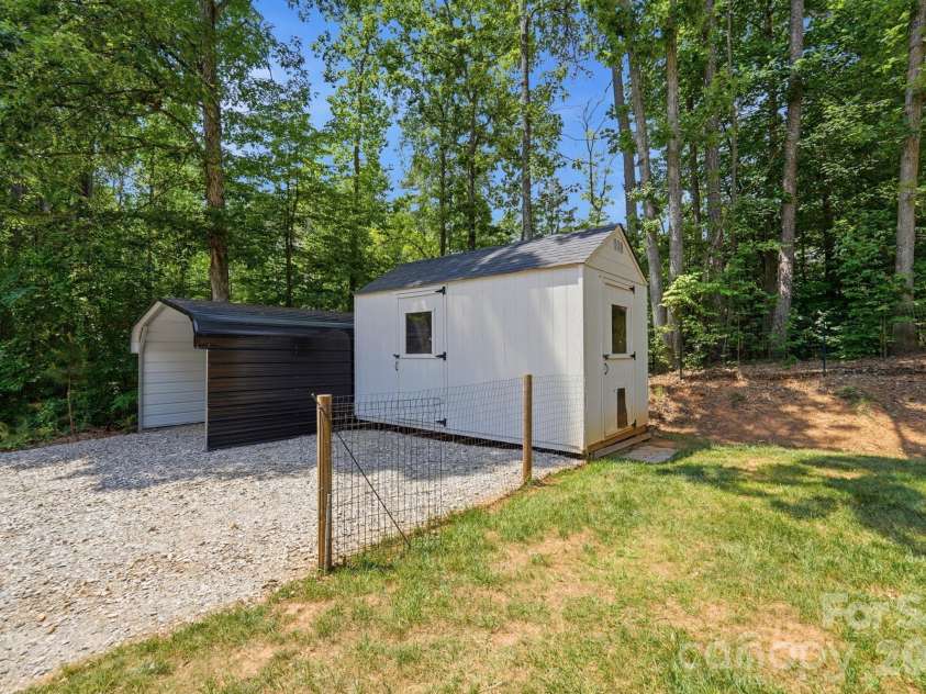 3673 Dockside Lane, Sherrills Ford, NC 28673.  MLS# CAR4384582, YatesRealty ID 30715. 