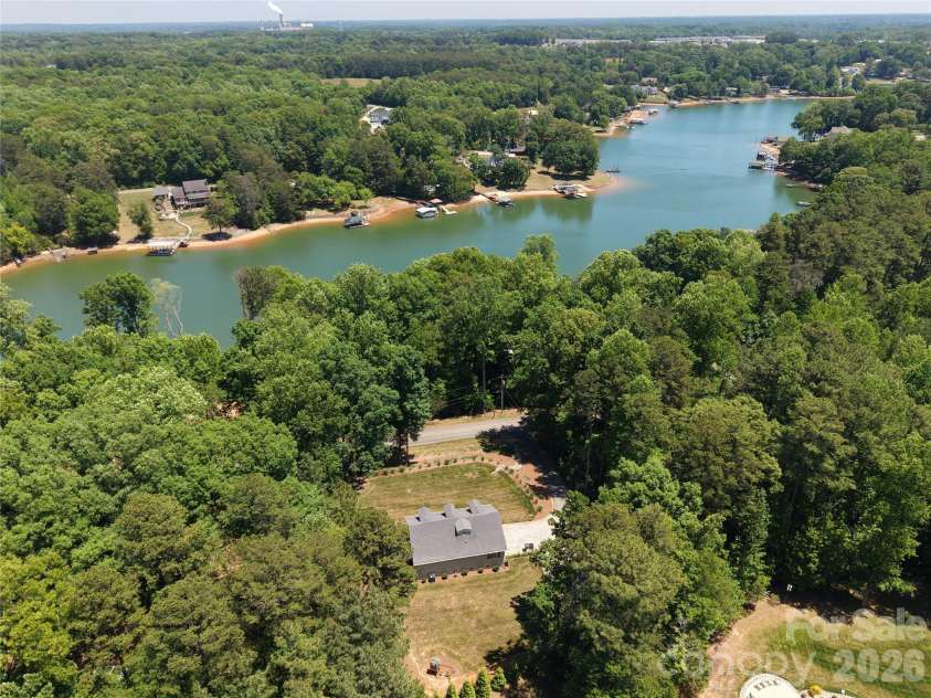 3673 Dockside Lane, Sherrills Ford, NC 28673.  MLS# CAR4384582, YatesRealty ID 30715. 