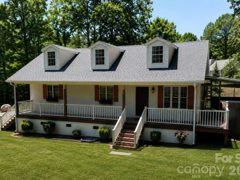3673 Dockside Lane, Sherrills Ford, NC 28673.  MLS# CAR4384582, YatesRealty ID 30715. 