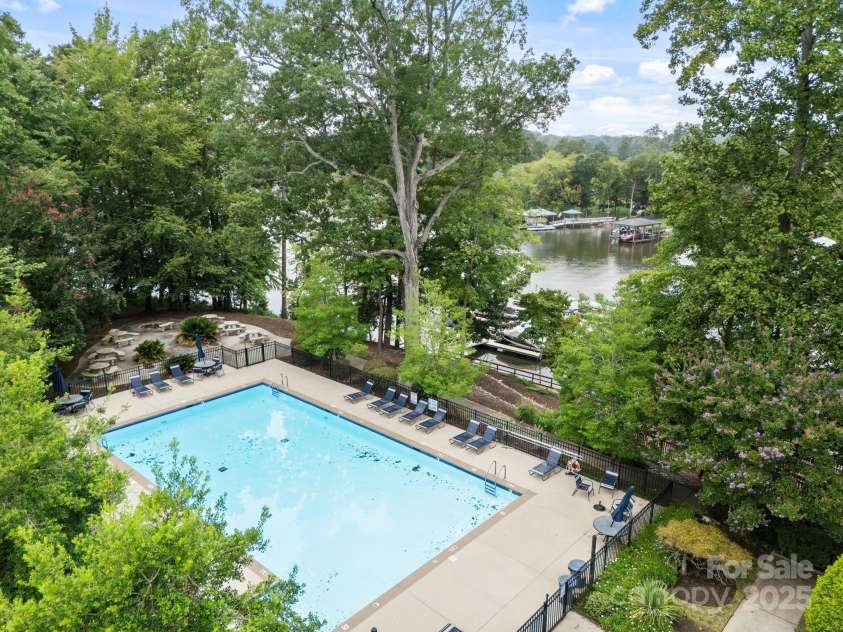 9263 Egret Ridge, Belmont, NC 28012.  MLS# CAR4286626, YatesRealty ID 30715. 