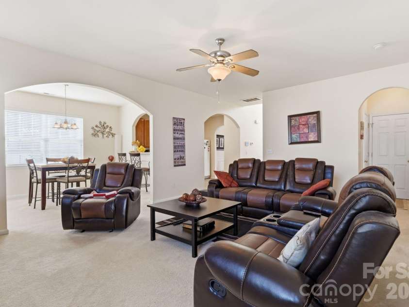 3387 Merchant Lane, Davidson, NC 28036.  MLS# CAR4391999, YatesRealty ID 30717. 