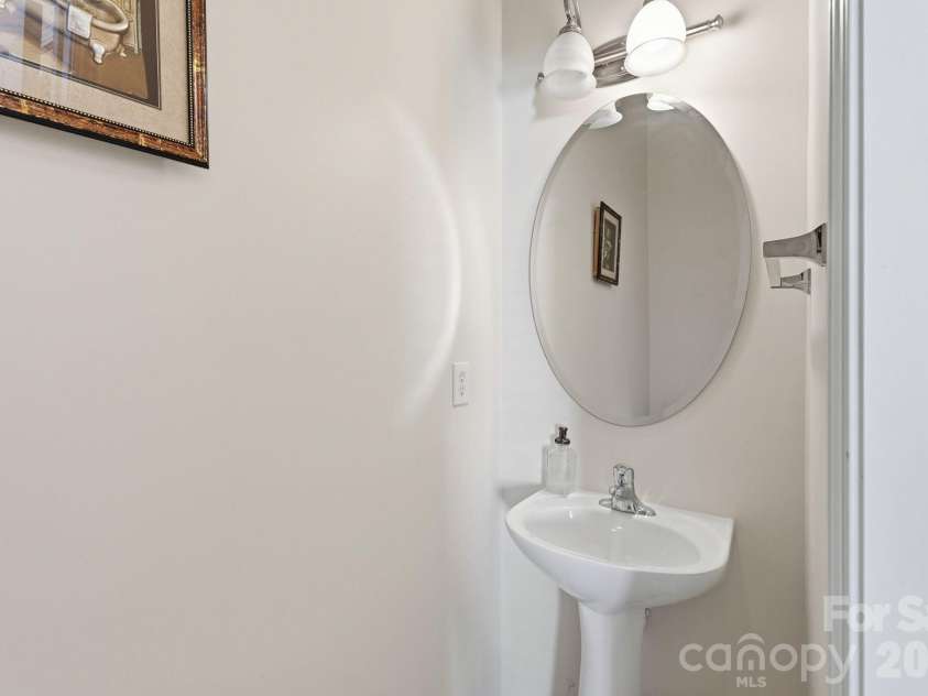 3387 Merchant Lane, Davidson, NC 28036.  MLS# CAR4391999, YatesRealty ID 30717. 
