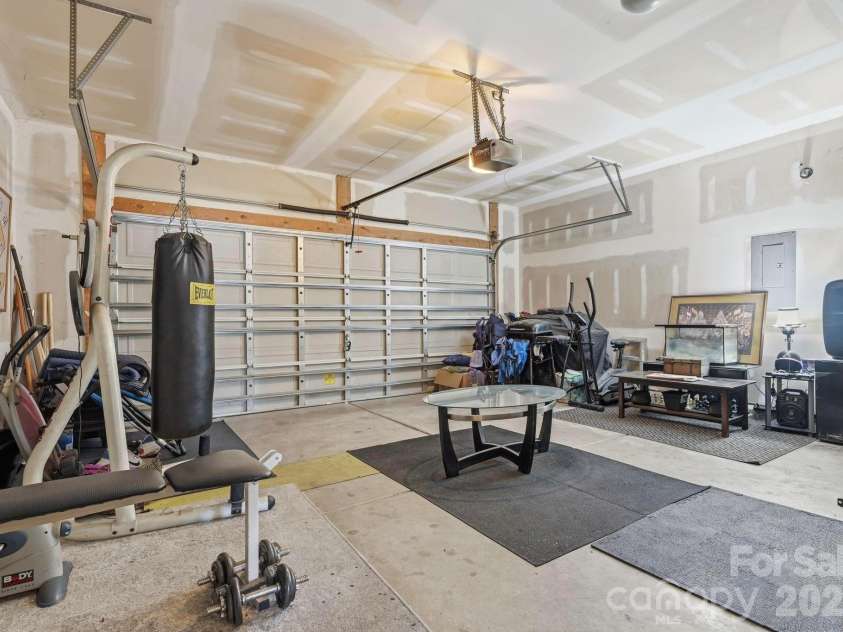 3387 Merchant Lane, Davidson, NC 28036.  MLS# CAR4411374, YatesRealty ID 30717. 
