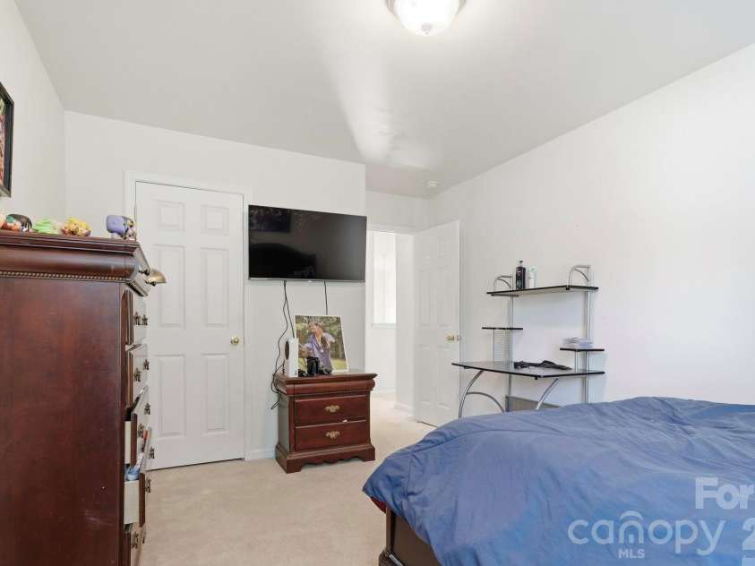 3387 Merchant Lane, Davidson, NC 28036.  MLS# CAR4411374, YatesRealty ID 30717. 