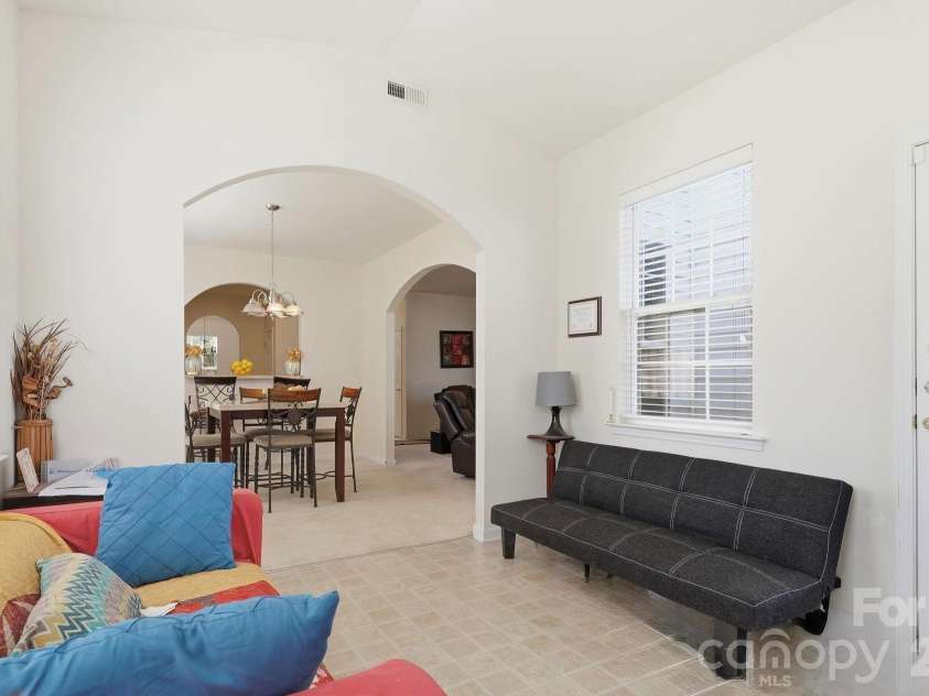 3387 Merchant Lane, Davidson, NC 28036.  MLS# CAR4411374, YatesRealty ID 30717. 