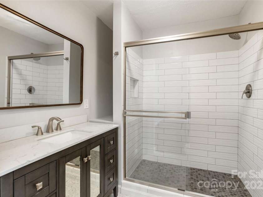 232 Stone Brook Drive, Hendersonville, NC 28791.  MLS# CAR4280883, YatesRealty ID 30718. 