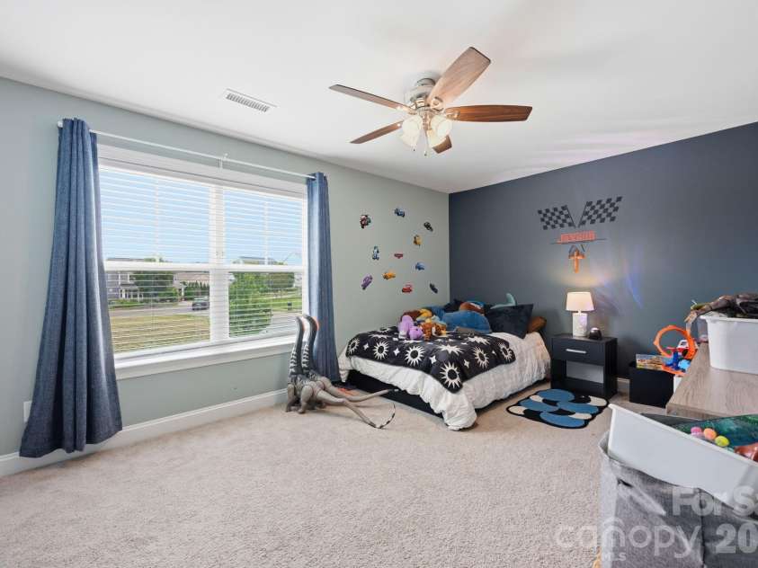 4701 Trostan Turn Turn, Kannapolis, NC 28081.  MLS# CAR4388277, YatesRealty ID 30718. 2nd level bedroom