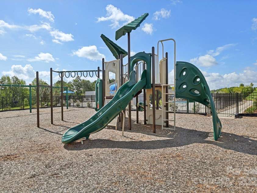 4261 Sylvan Pond Court, Denver, NC 28037.  MLS# CAR4285051, YatesRealty ID 30719. 