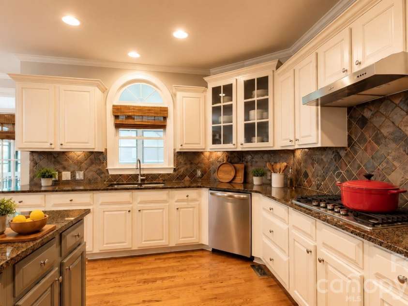 7010 Stanbury Drive, Matthews, NC 28104.  MLS# CAR4391261, YatesRealty ID 30719. Virtual staging