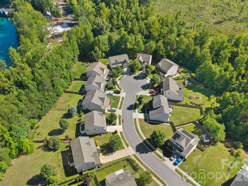 442 Almora Loop, Mooresville, NC 28115.  MLS# CAR4385982, YatesRealty ID 30720. 