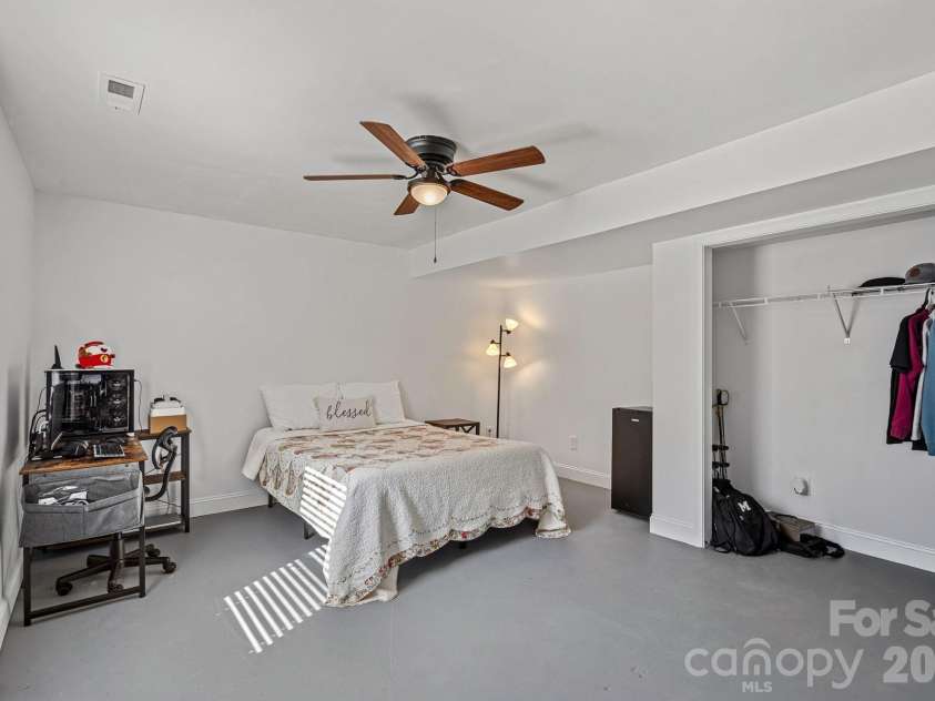 442 Almora Loop, Mooresville, NC 28115.  MLS# CAR4385982, YatesRealty ID 30720. Bonus room in basement